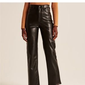 Abercrombie & Fitch The 90s Straight Ultra High Rise Leather Pants